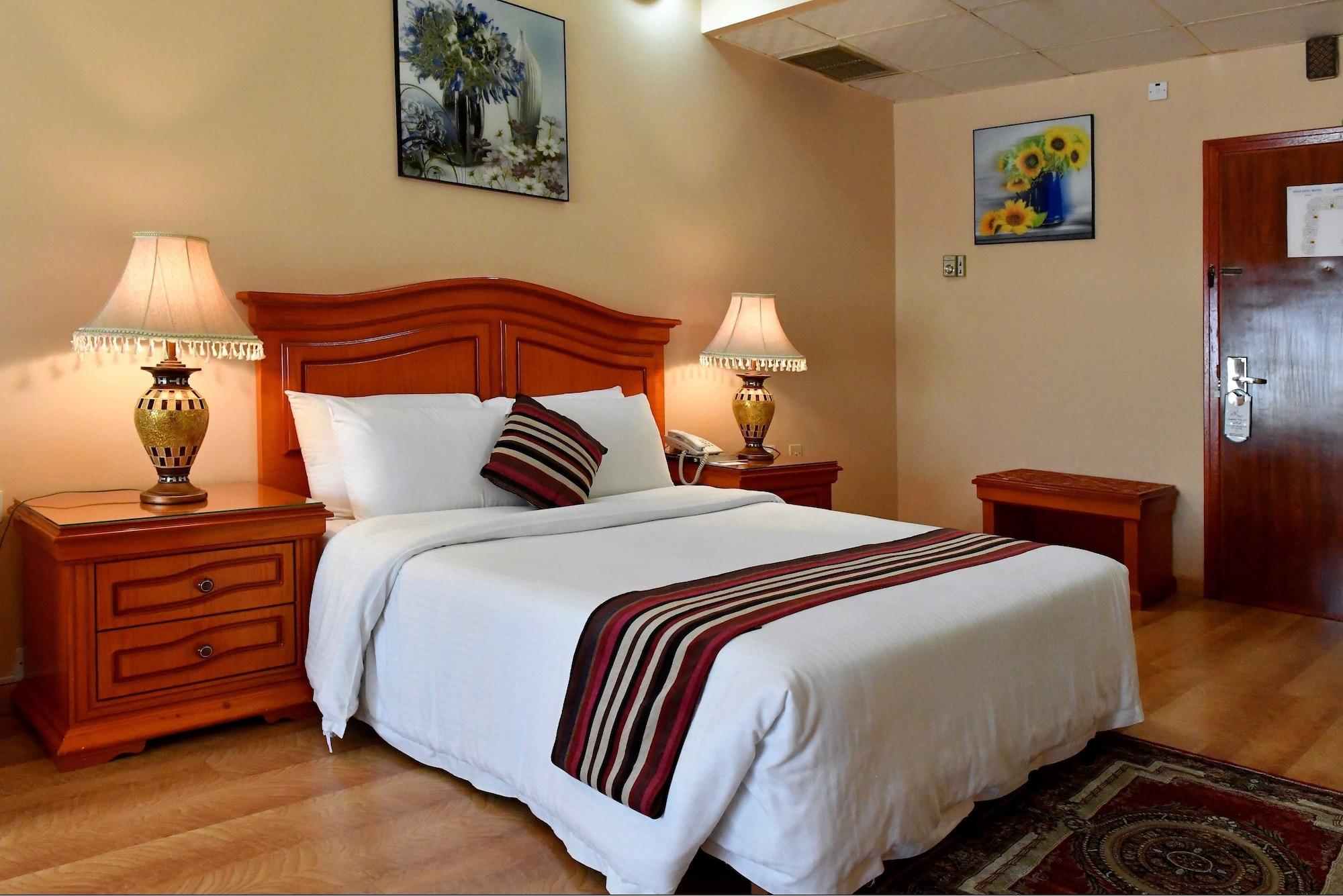 Gulf Gate Hotel Манама Екстериор снимка