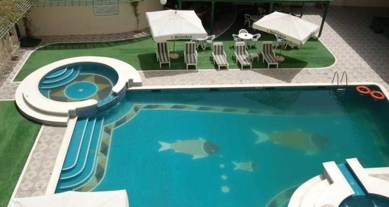 Gulf Gate Hotel Манама Екстериор снимка