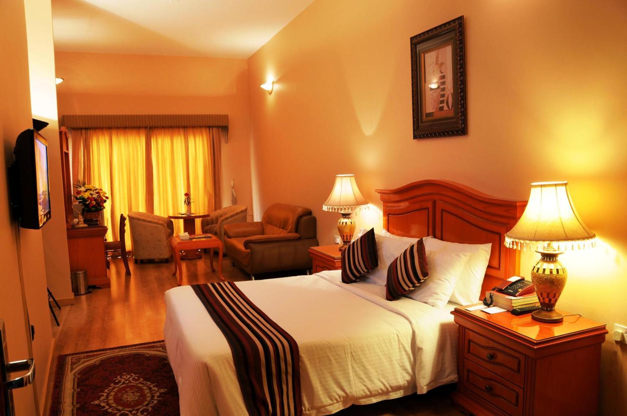 Gulf Gate Hotel Манама Екстериор снимка
