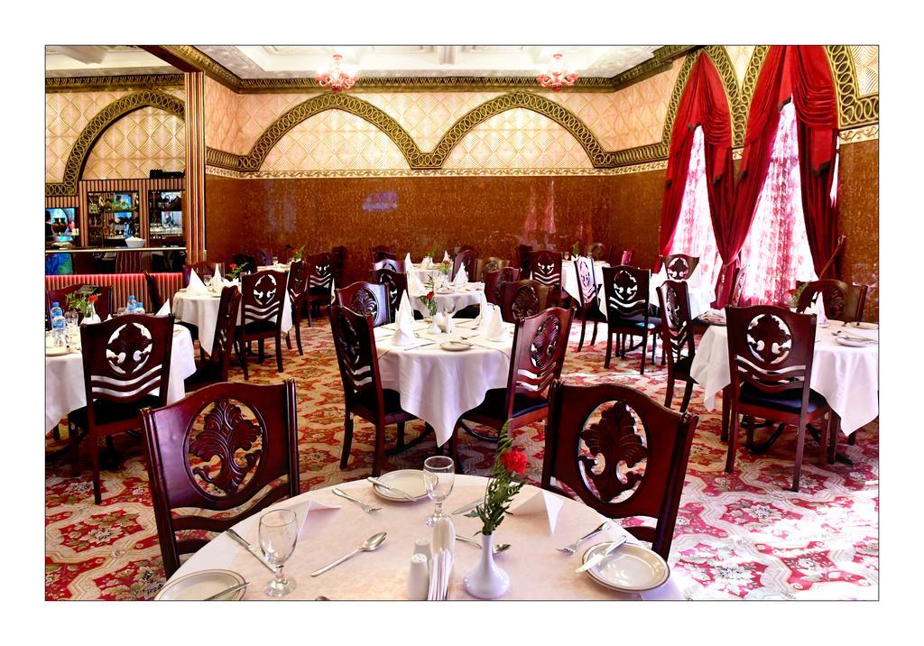 Gulf Gate Hotel Манама Екстериор снимка